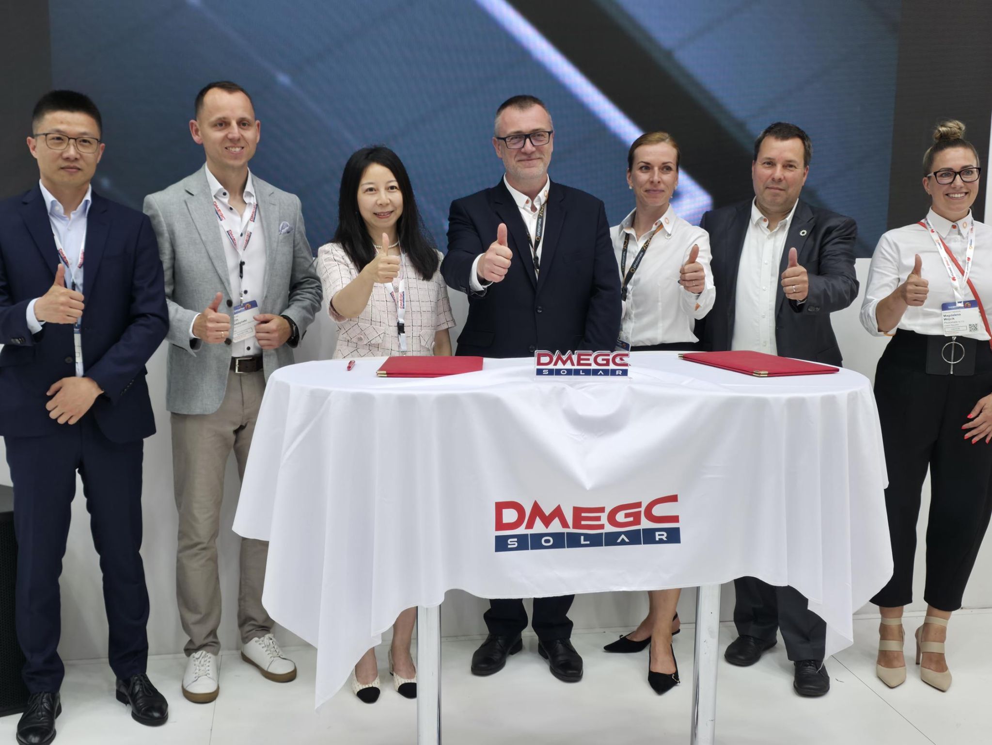 Photomate uzavírá strategické partnerství s výrobcem DMEGC Solar