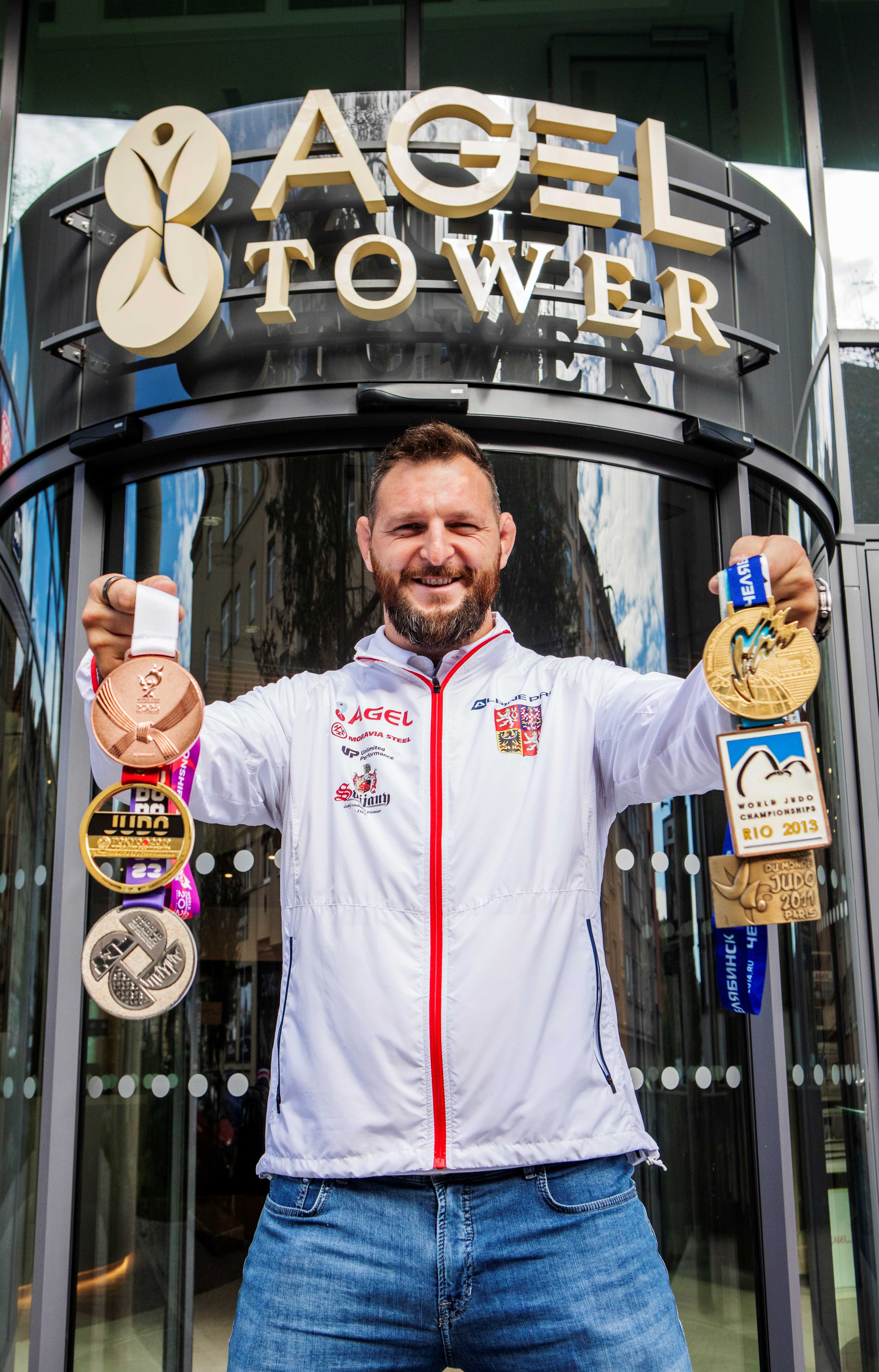 Krpálek vystaví kompletní sbírku medailí: V AGEL Tower ukáže i čerstvý kov z Baku